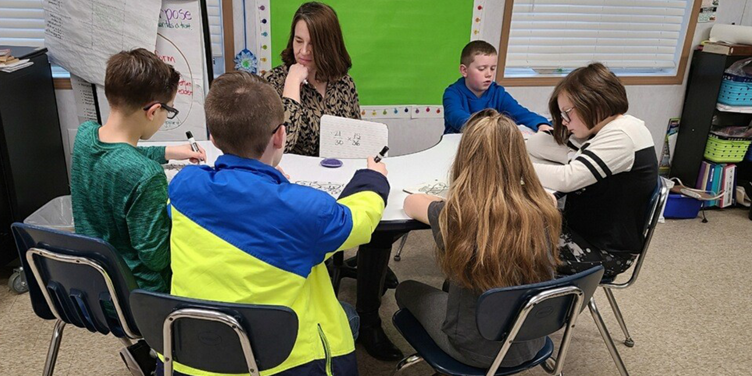 Lisa Hanson working on advanced math skills with her fourth graders at Northern Elementary School (Photo: Lisa Hanson)