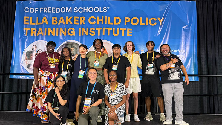 A group of educators attend a CDF Freedom School conference
